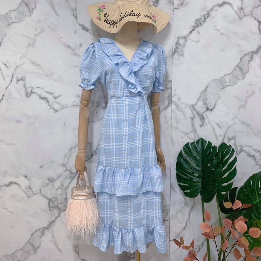 Slightly used , Size M , Blue dress